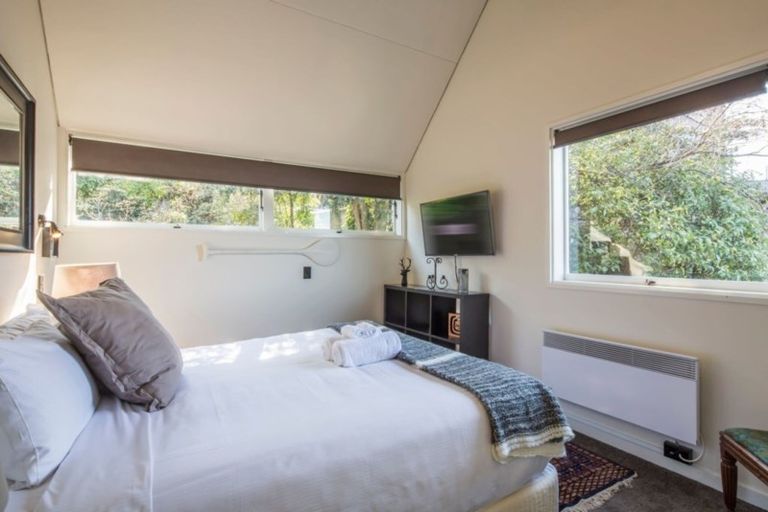 Photo of property in 43 Panorama Terrace, Queenstown, 9300