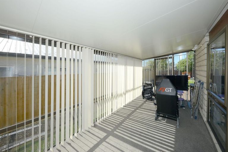 Photo of property in 246 Main Road North, Redwood, Christchurch, 8051