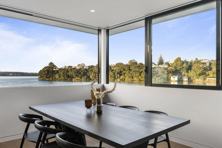 Photo of property in 73 West End Road, Westmere, Auckland, 1022