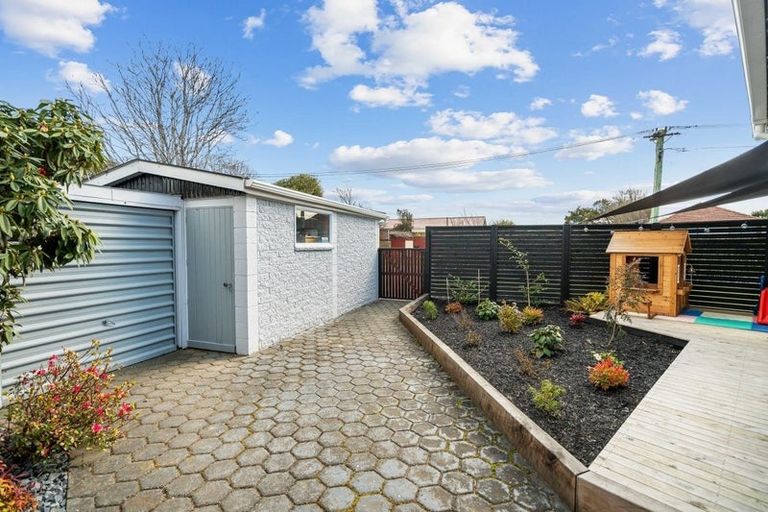 Photo of property in 19 Blakiston Street, Hoon Hay, Christchurch, 8025