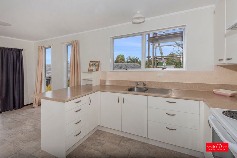 Photo of property in 4 Cypress Gardens Place, Onerahi, Whangarei, 0110