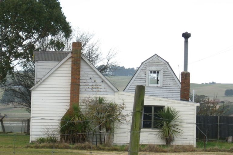 Photo of property in 100 Beach Street, Waikouaiti, 9510