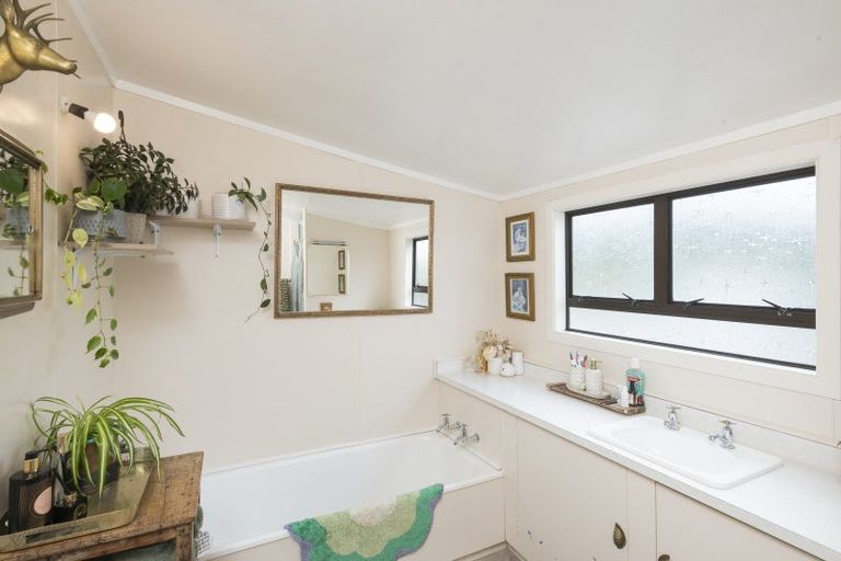 Photo of property in 36 Bell Road, Matawhero, Gisborne, 4071