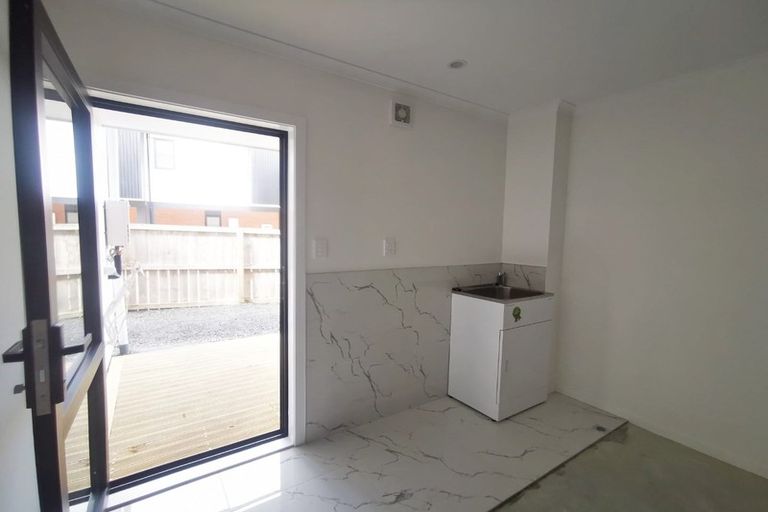 Photo of property in 16 Inverness Avenue, Hamilton East, Hamilton, 3216