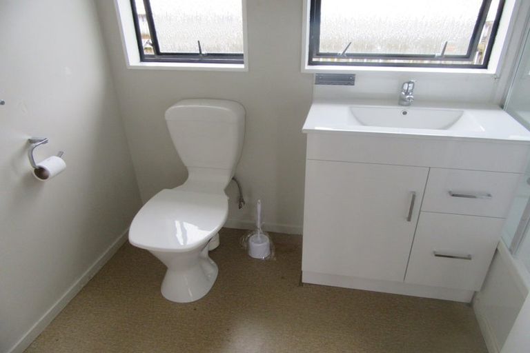Photo of property in 31 Delaware Grove, Totara Park, Upper Hutt, 5018