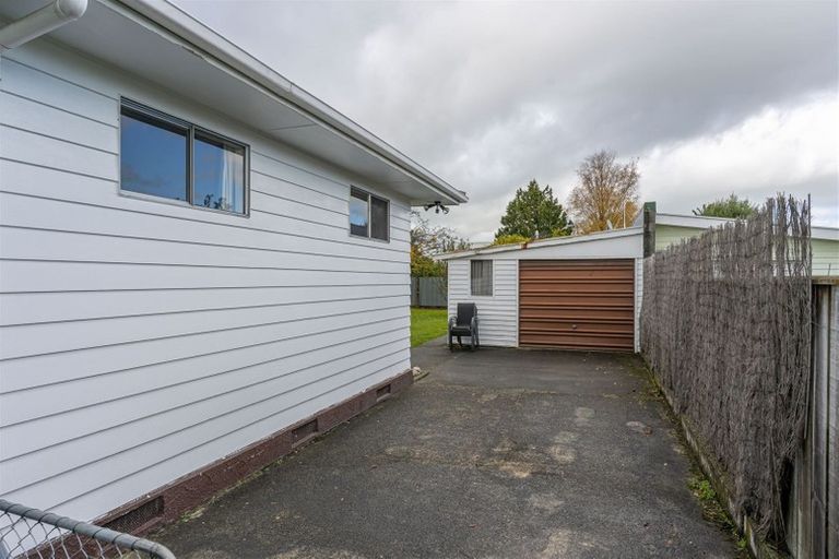 Photo of property in 39 Fergusson Street, Solway, Masterton, 5810