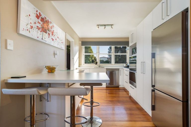 Photo of property in 105 Shakespeare Street, Leamington, Cambridge, 3432