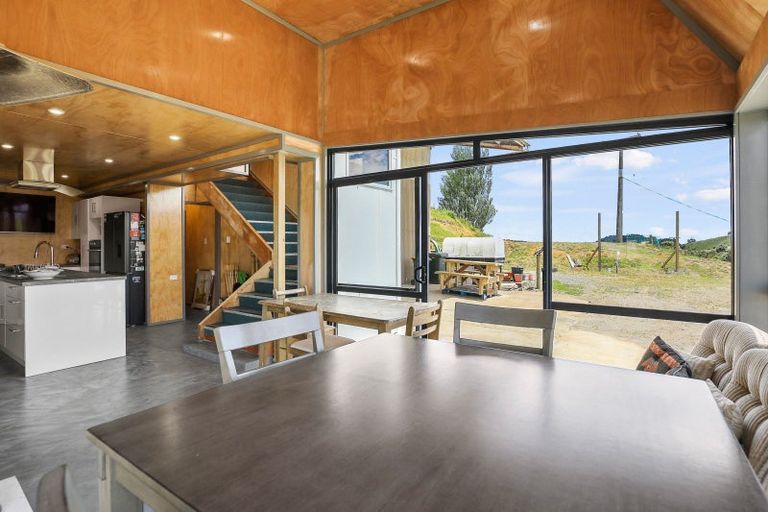 Photo of property in 1633 Harbour Road, Owhiro, Oparau, 3886