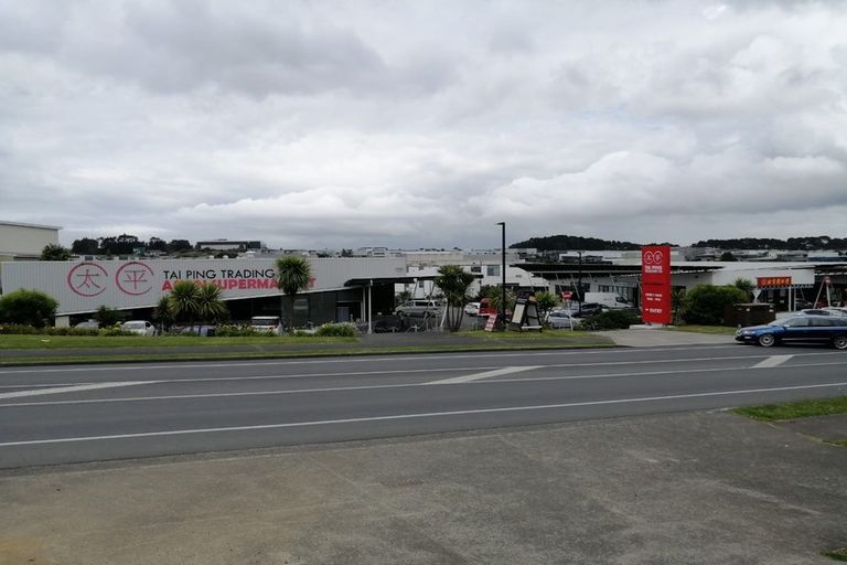 Photo of property in 89 Rosedale Road, Pinehill, Auckland, 0632