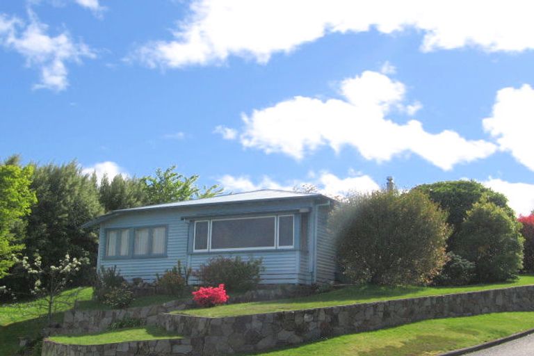 Photo of property in 1/6 Waipahihi Avenue, Hilltop, Taupo, 3330