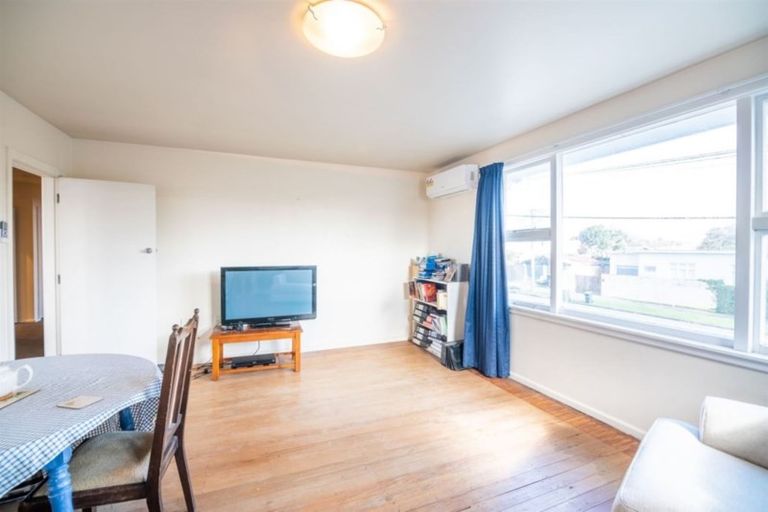 Photo of property in 42 Tancred Street, Linwood, Christchurch, 8011