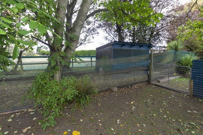 Photo of property in 16 Round Hill Road, Reidston, Oamaru, 9492