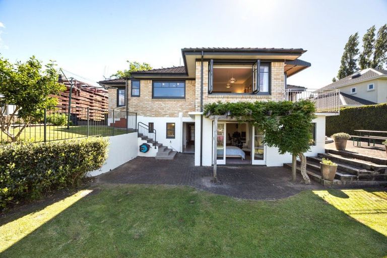 Photo of property in 10 Awatere Avenue, Beerescourt, Hamilton, 3200