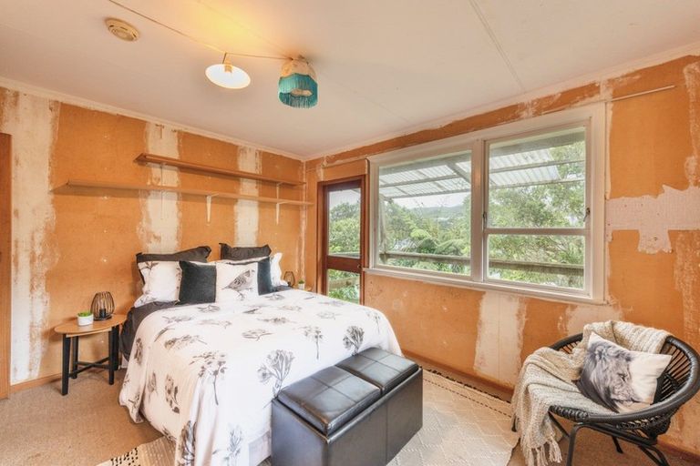 Photo of property in 12 Lenox Grove, Johnsonville, Wellington, 6037