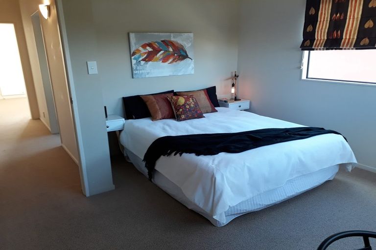 Photo of property in 28a James Cook Drive, Whitby, Porirua, 5024