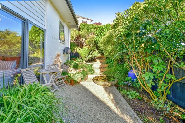 Photo of property in 96 Arran Point Parade, Orewa, 0931