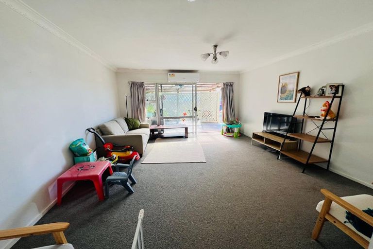 Photo of property in 124c Barrack Road, Mount Wellington, Auckland, 1060