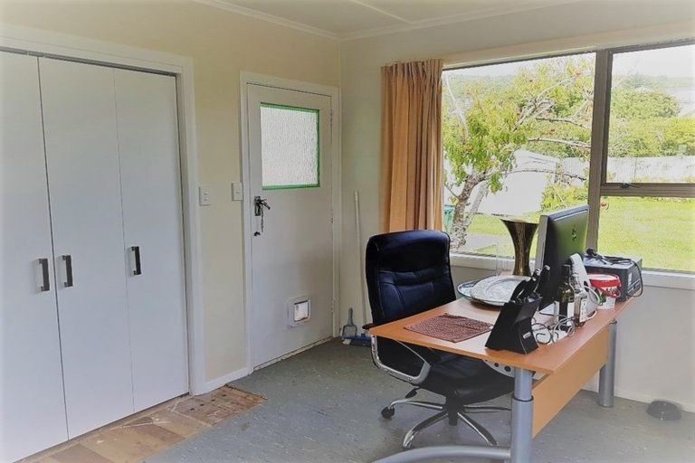 Photo of property in 8 Hukatai Street, Elsdon, Porirua, 5022