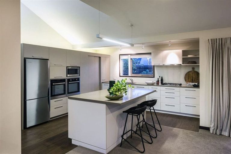 Photo of property in 1/38 Glandovey Road, Fendalton, Christchurch, 8052