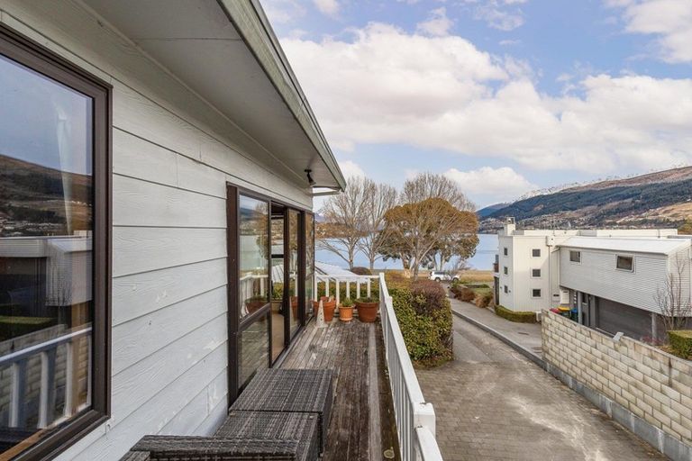 Photo of property in 28a Lake Avenue, Frankton, Queenstown, 9300