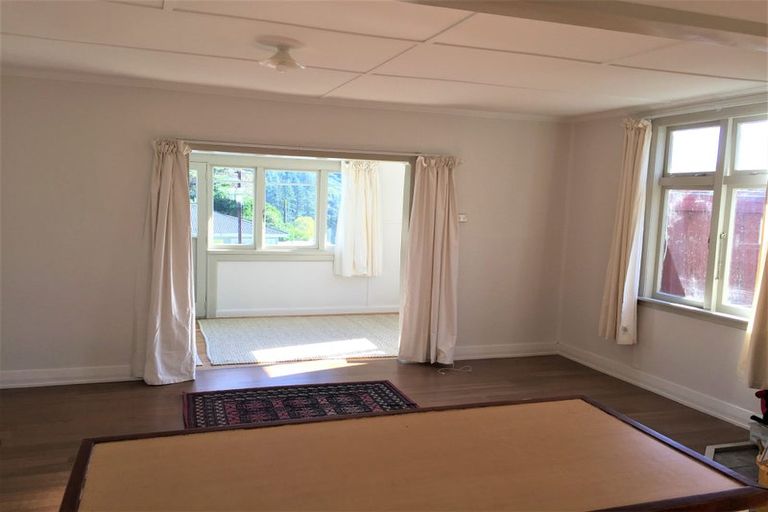 Photo of property in 25 Lincoln Street, Picton, 7220