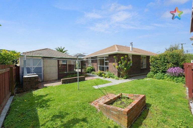 Photo of property in 51 Britannia Street, Petone, Lower Hutt, 5012
