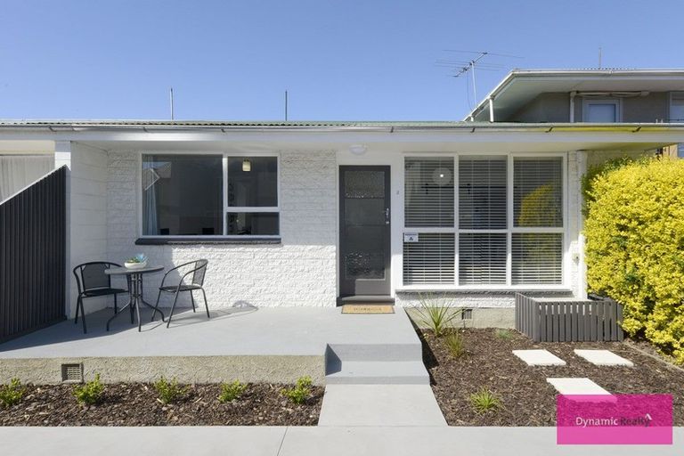 Photo of property in 2/32 Mona Vale Avenue, Riccarton, Christchurch, 8011