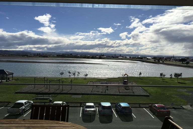 Photo of property in 406/7 Humber Street, Pandora, Napier, 4110