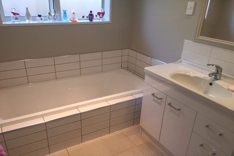 Photo of property in 65a Ottawa Road, Wainoni, Christchurch, 8061