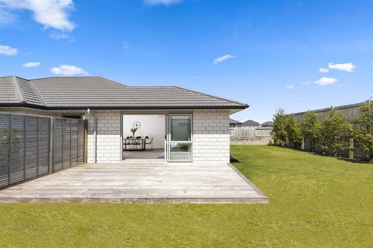 Photo of property in 46 Kapuka Street, Papamoa Beach, Papamoa, 3118
