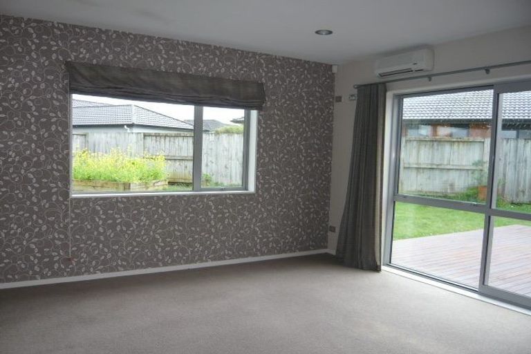 Photo of property in 16 Cole Thomas Place, Huntington, Hamilton, 3210