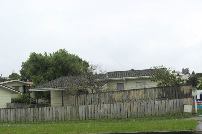 Photo of property in 1/7 Moa Place, Onerahi, Whangarei, 0110