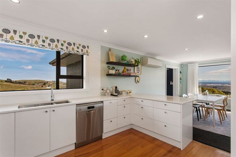 Photo of property in 138a Dyers Pass Road, Cashmere, Christchurch, 8022