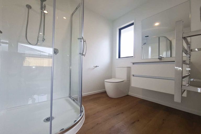 Photo of property in 22 Bill Hammond Drive, Belfast, 8051