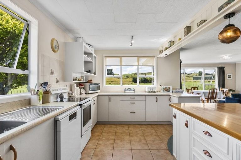 Photo of property in 1083 Tarata Road, Kaimata, Inglewood, 4387