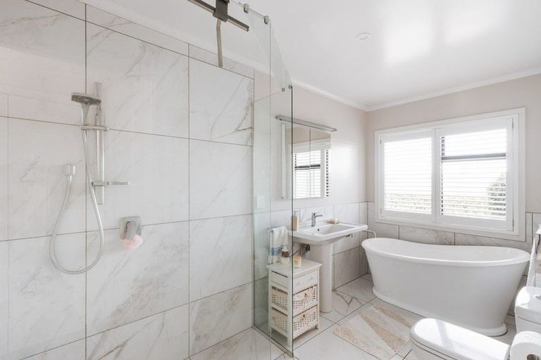 Photo of property in 81-83 Hamurana Road, Omokoroa, 3114