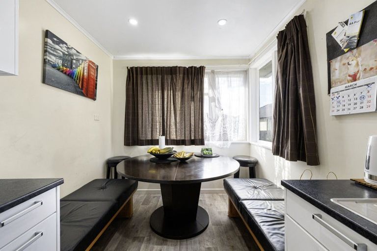 Photo of property in 33 Bellingham Crescent, Fordlands, Rotorua, 3015