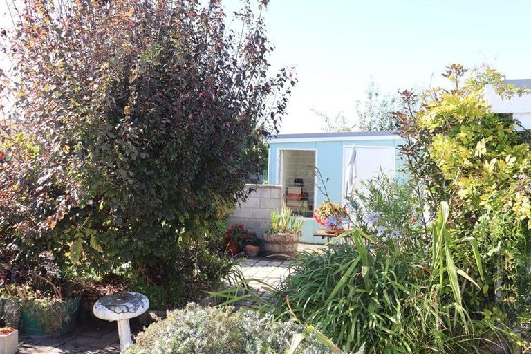 Photo of property in 11 Dalmeny Street, Oamaru North, Oamaru, 9400