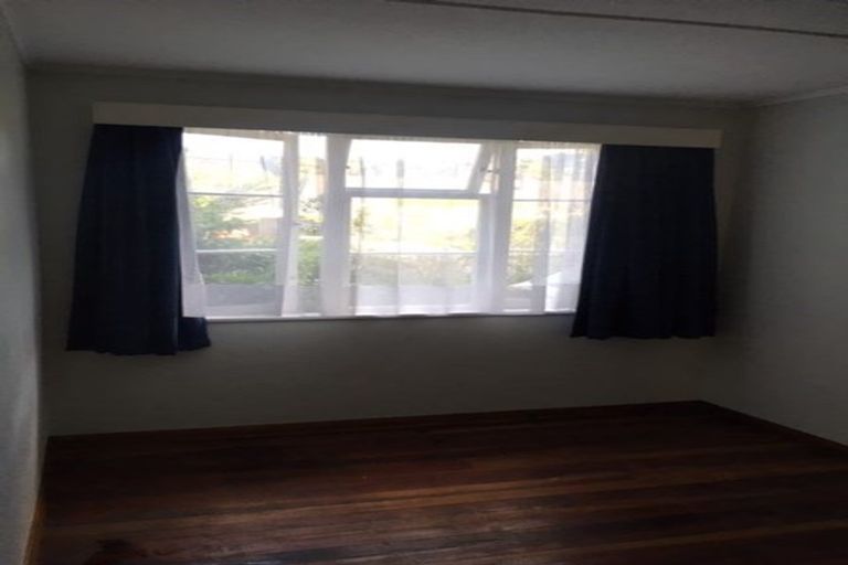 Photo of property in 53 Biddle Crescent, Taita, Lower Hutt, 5011