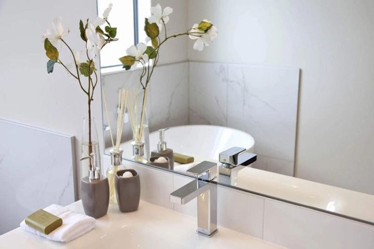 Photo of property in 4 Malbec Place, Huapai, Kumeu, 0810