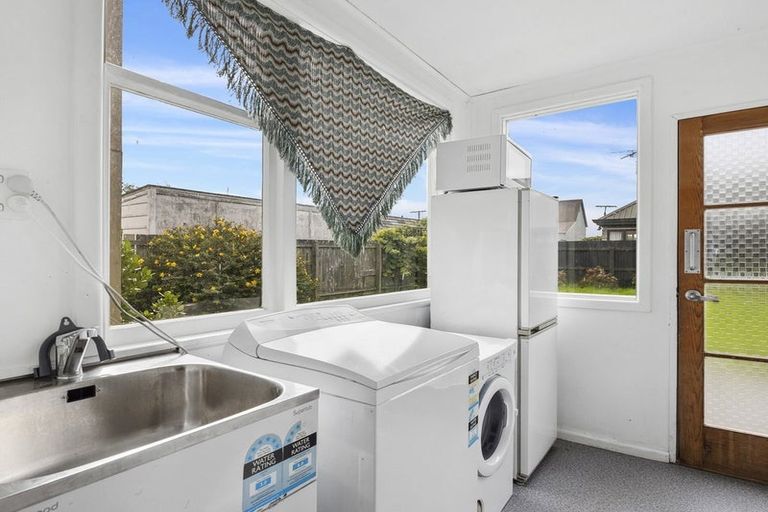 Photo of property in 69 Loyalty Street, Forbury, Dunedin, 9012