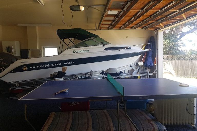 Photo of property in 25b Te Kapua Street, Oakura, Hikurangi, 0184