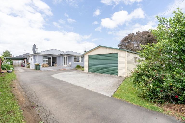 Photo of property in 39 Tuhikaramea Road, Dinsdale, Hamilton, 3204