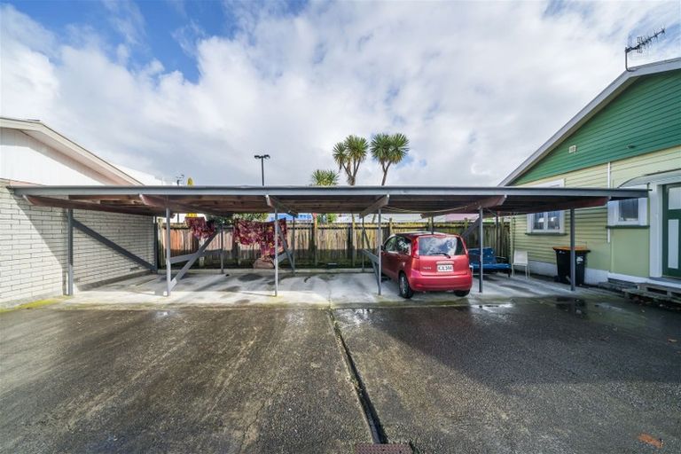 Photo of property in 3/8 Dahlia Street, Palmerston North, 4410