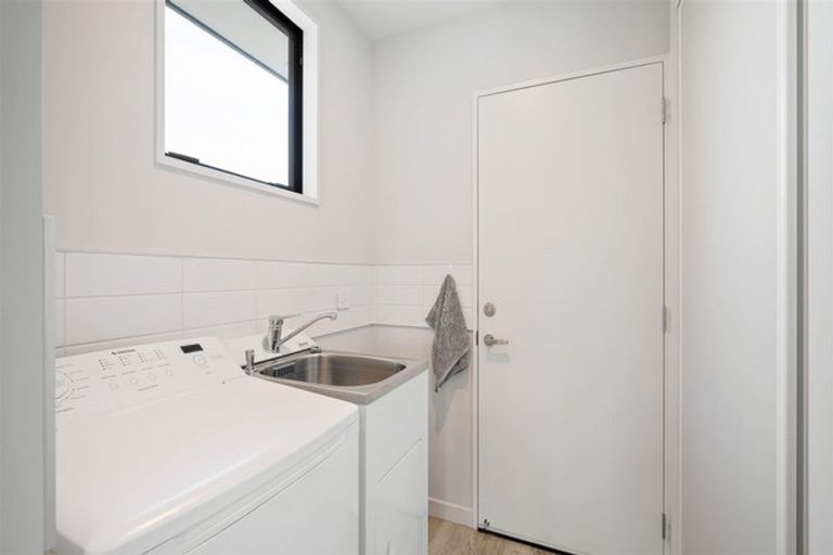 Photo of property in 10 Kingsbridge West, Burwood, Christchurch, 8083