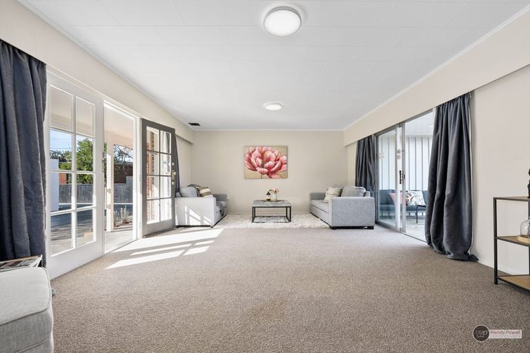 Photo of property in 136 Epuni Street, Epuni, Lower Hutt, 5011