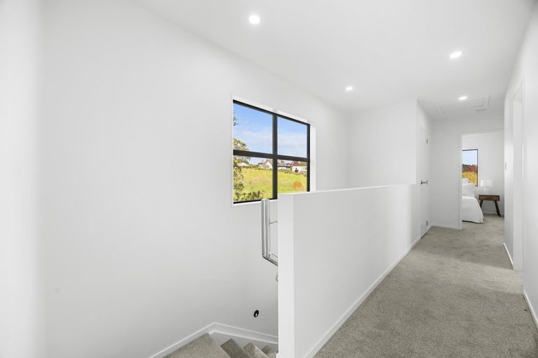 Photo of property in 12 Nanjing Road, Pukekohe, 2120