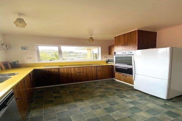 Photo of property in 4 Khouri Avenue, Karori, Wellington, 6012