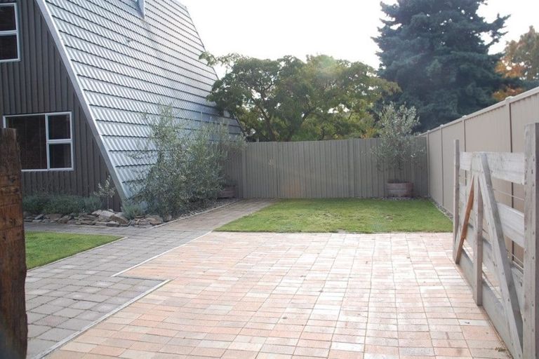 Photo of property in 16 Kirtle Place, Cromwell, 9310