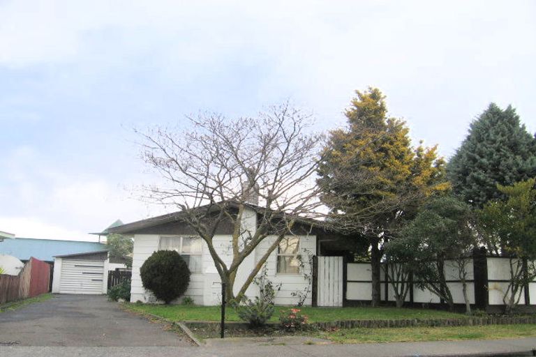 Photo of property in 4 Whitby Crescent, Flaxmere, Hastings, 4120